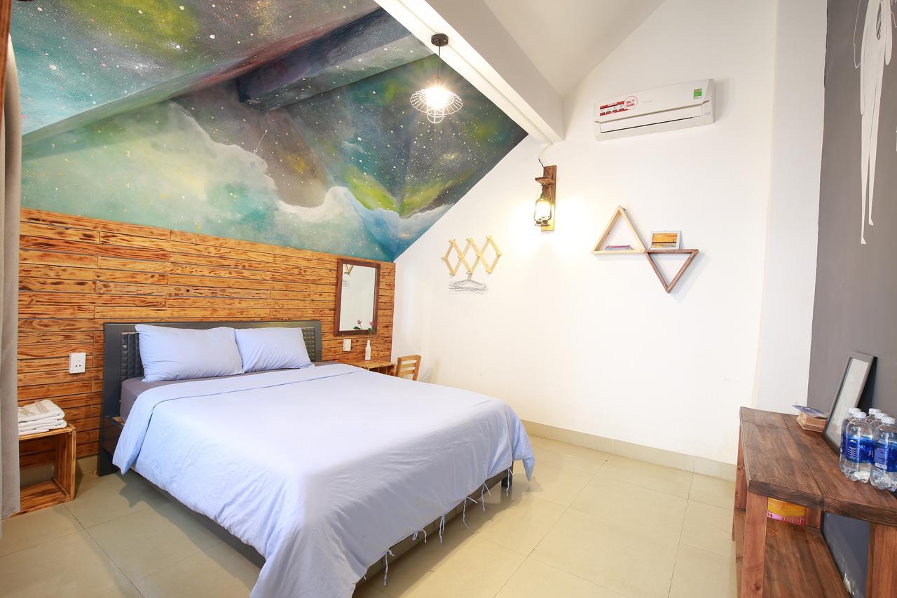 Little Flower Homestay Da Nang Son Tra エクステリア 写真